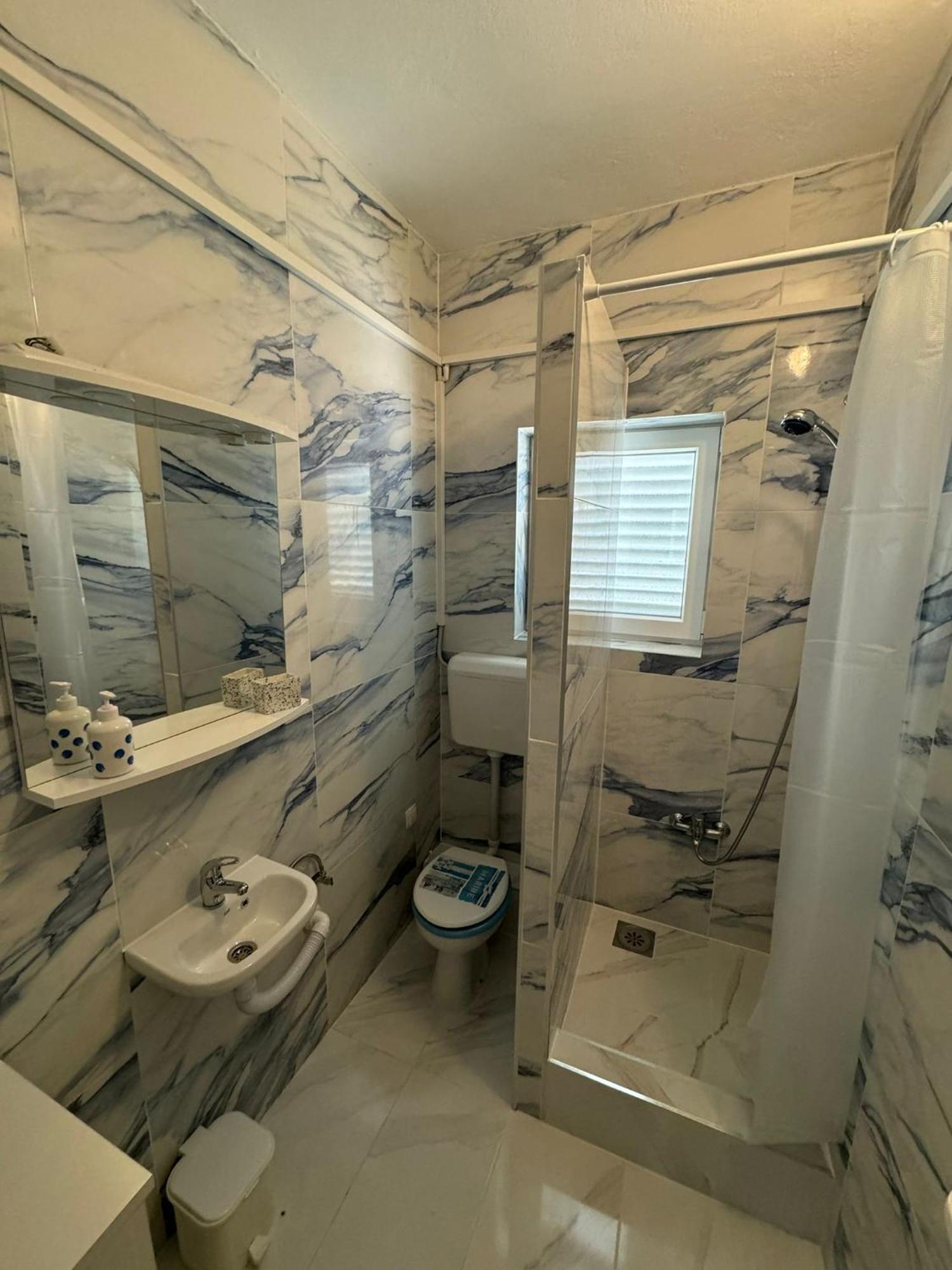 Marina Apartmani Tisno Murter Экстерьер фото