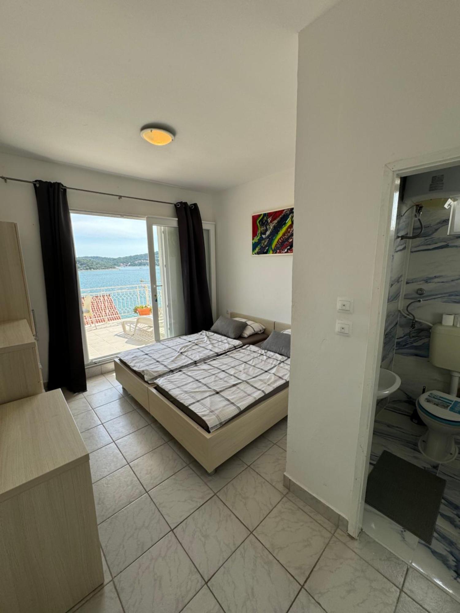 Marina Apartmani Tisno Murter Экстерьер фото